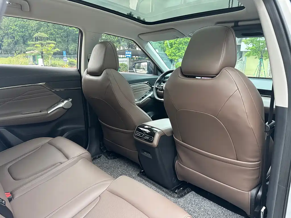 GAC Trumpchi GS4 2024 — фото 33