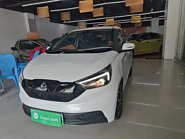 JMC Yizhi EV3 2021