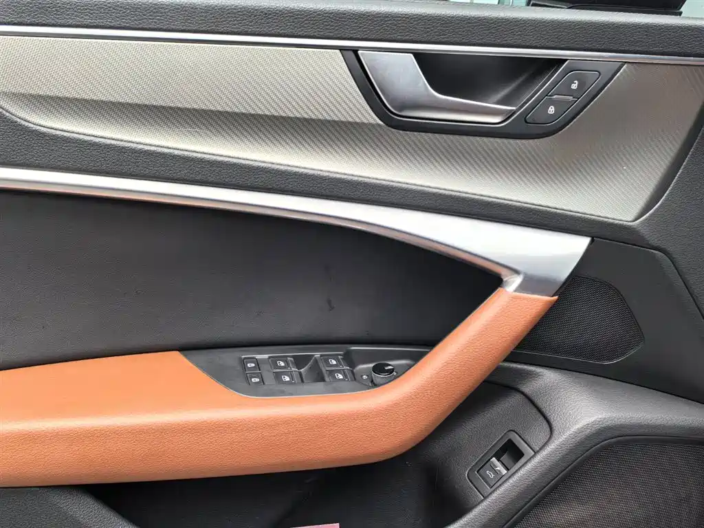 Audi A6L 2020 — фото 17