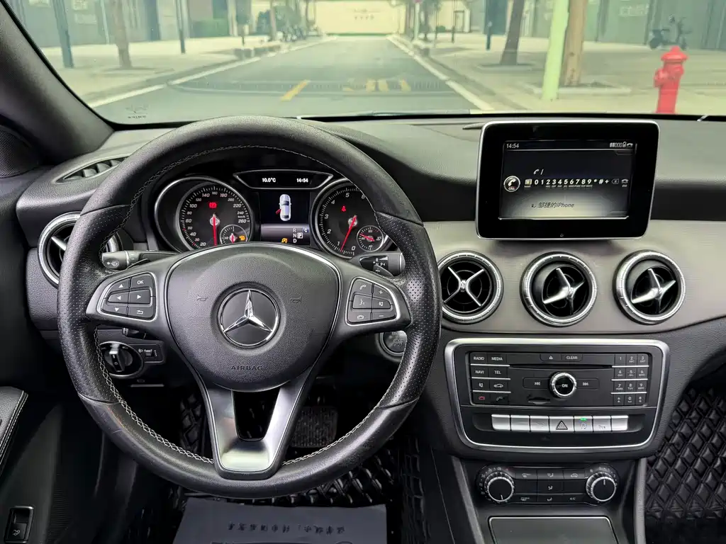 Mercedes-Benz CLA 2017 — фото 11
