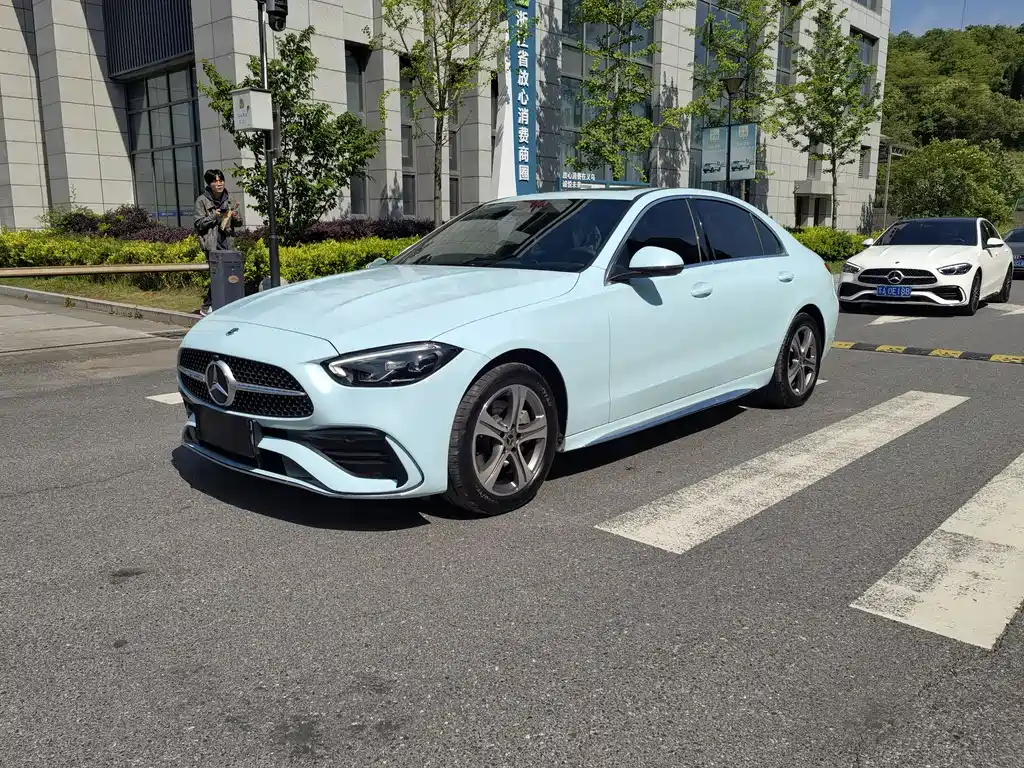 Mercedes-Benz C-Class 2022 — фото 1
