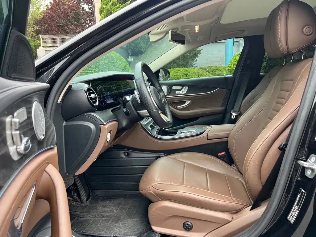 Mercedes-Benz E-Class 2020