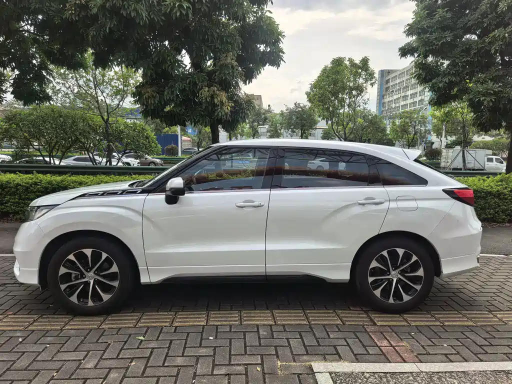 Honda Avancier 2017 — фото 2