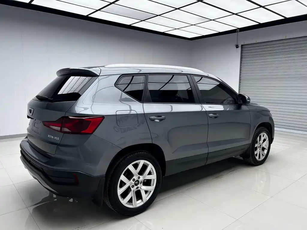 Jetta VS5 2022