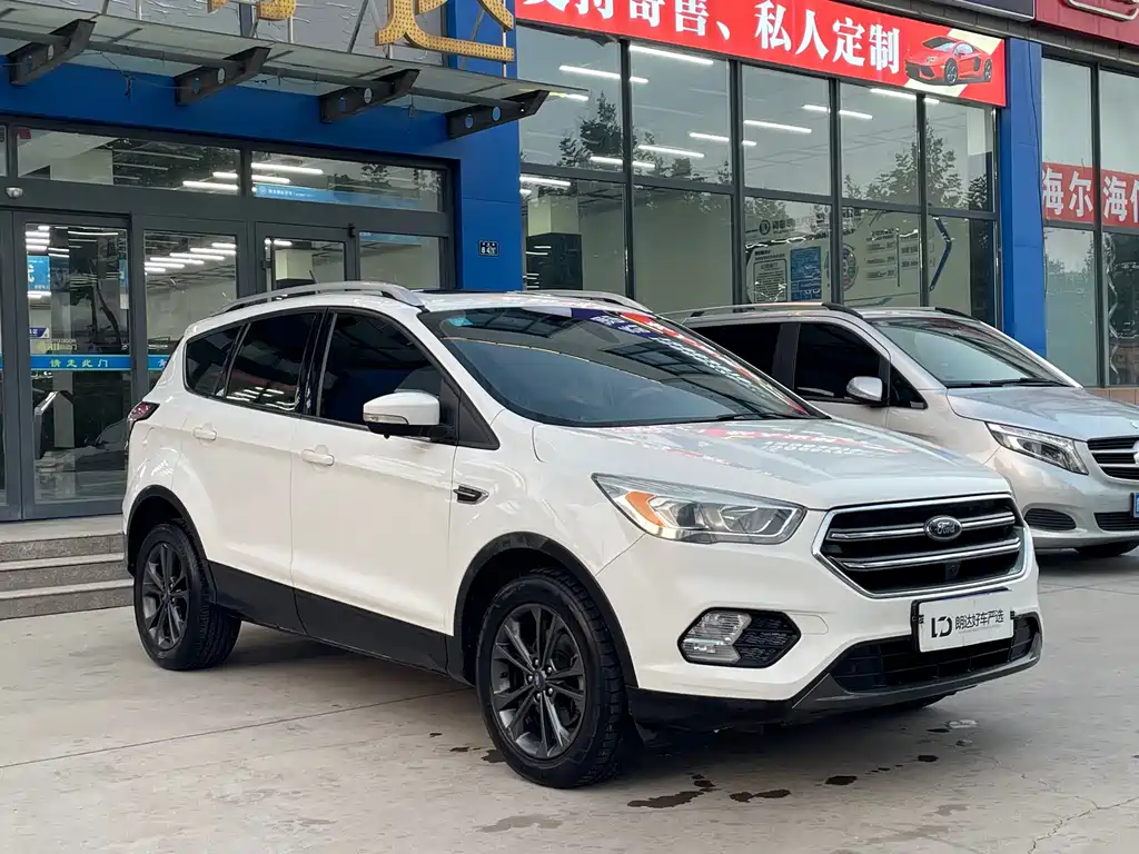 Ford Kuga 2019 — фото 3