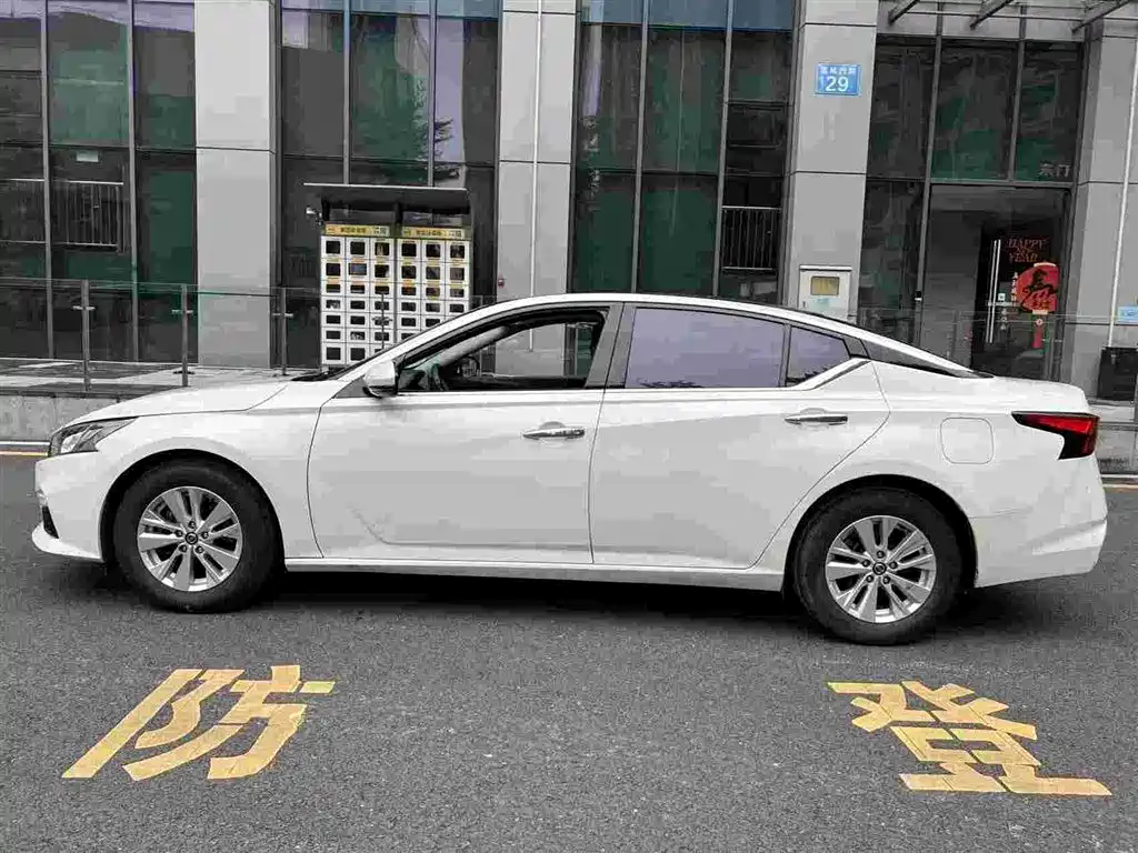 Nissan Teana 2020 — фото 3