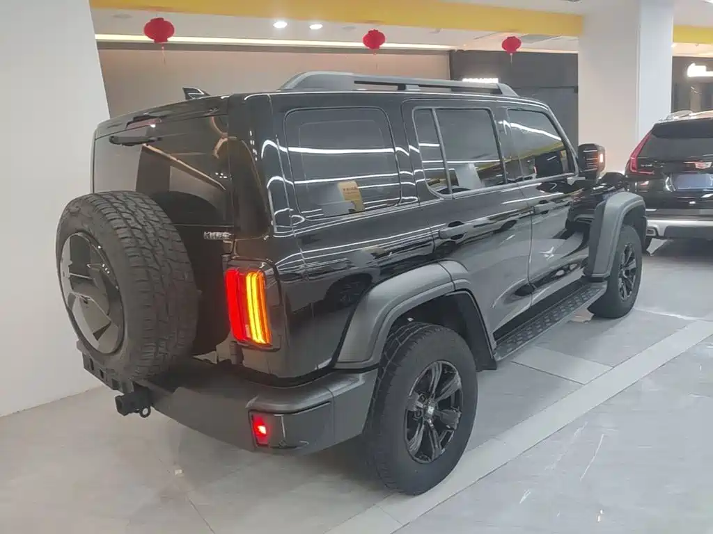 Tank 300 2023
