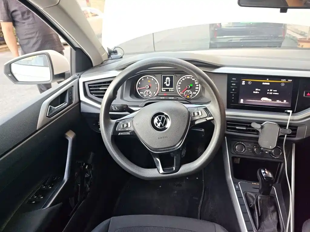Volkswagen Polo 2022