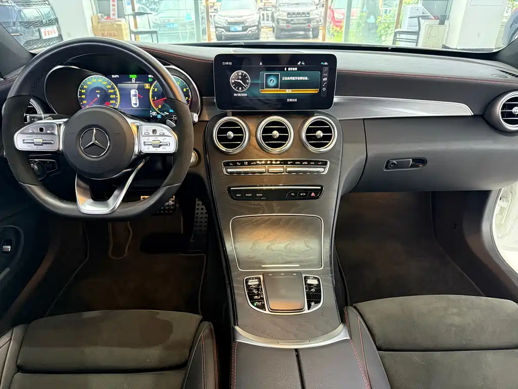 Mercedes-Benz C-Class 2022 — фото 10