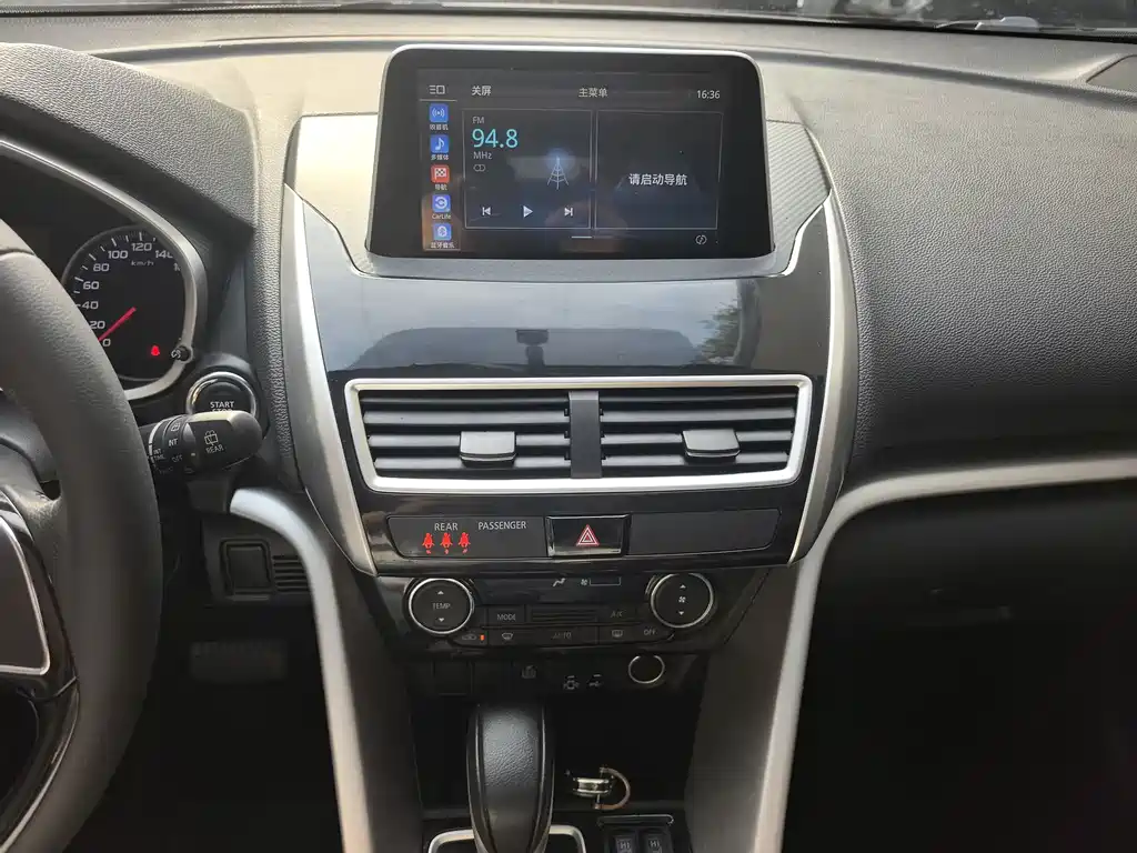 Mitsubishi Eclipse Cross 2019 — фото 11