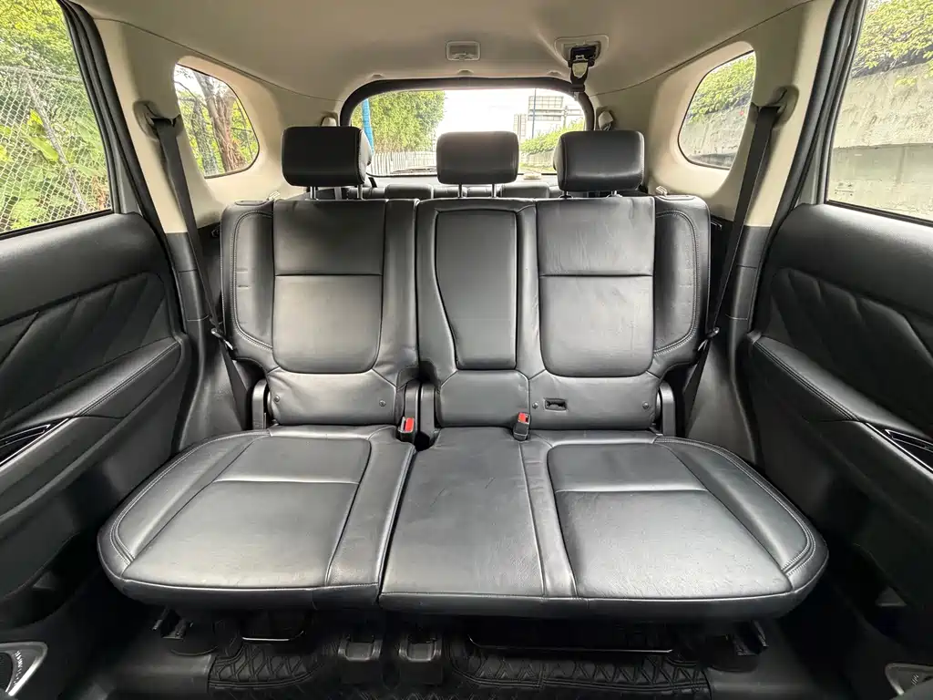 Mitsubishi Outlander 2020 — фото 19