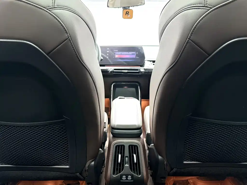 BMW X1 2024 — фото 12
