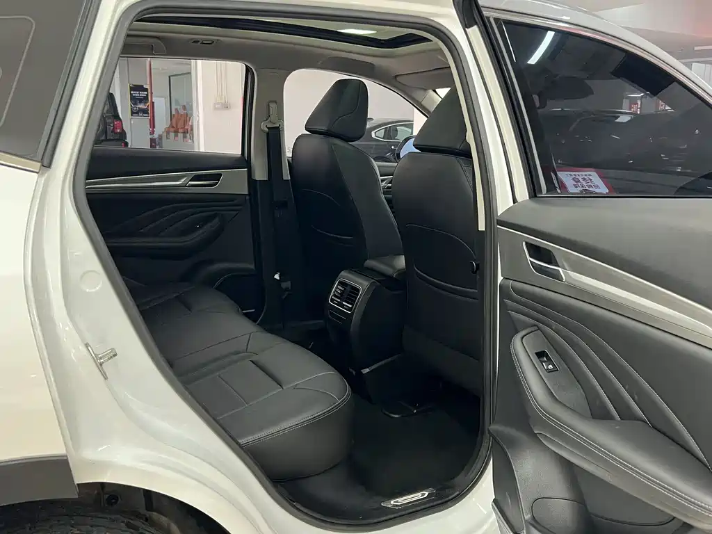 Haval F7 2019 — фото 12