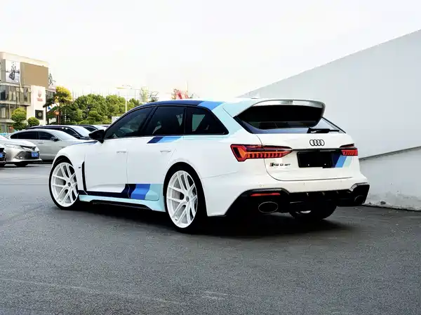 Audi RS 6 2025