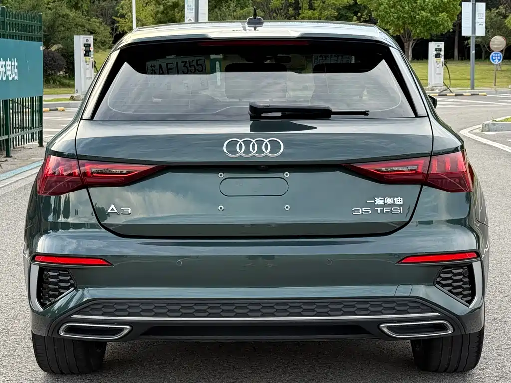 Audi A3 2024 — фото 8