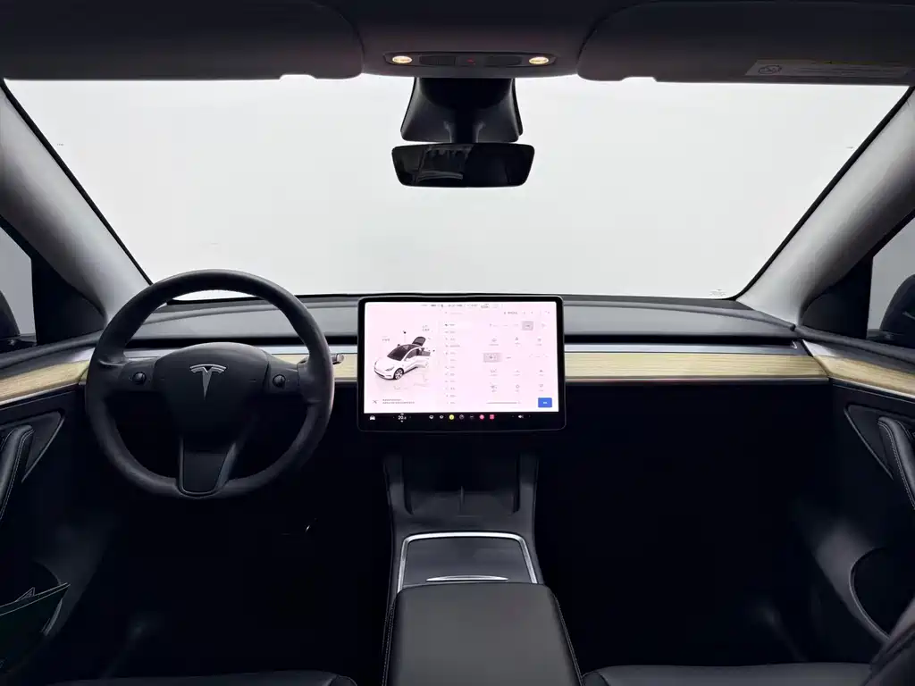 Tesla Model Y 2023 — фото 20