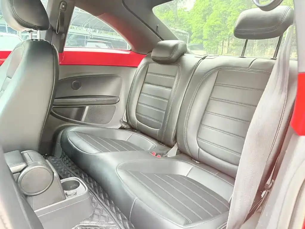 Volkswagen Beetle 2015