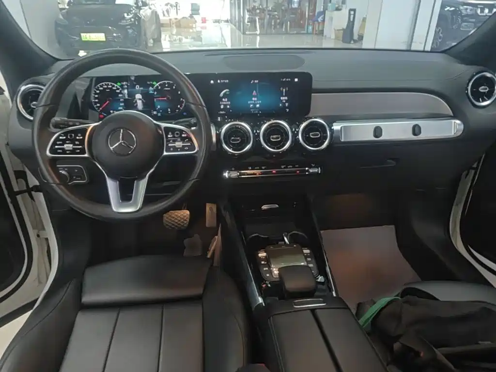 Mercedes-Benz GLB 2022 — фото 10