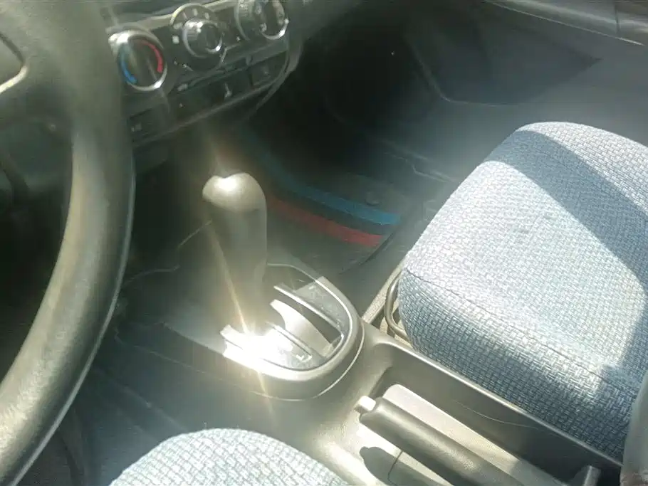 Honda Fit 2016 — фото 16
