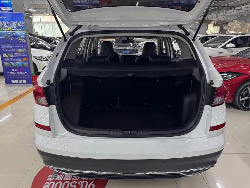 Skoda Kamiq 2023 — фото 11
