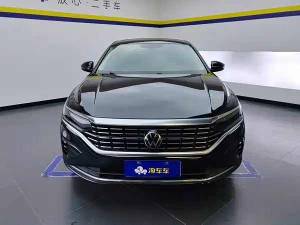 Volkswagen Passat 2022