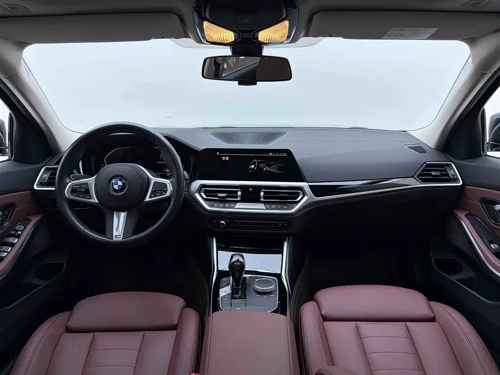 BMW 3 Series 2021 — фото 14