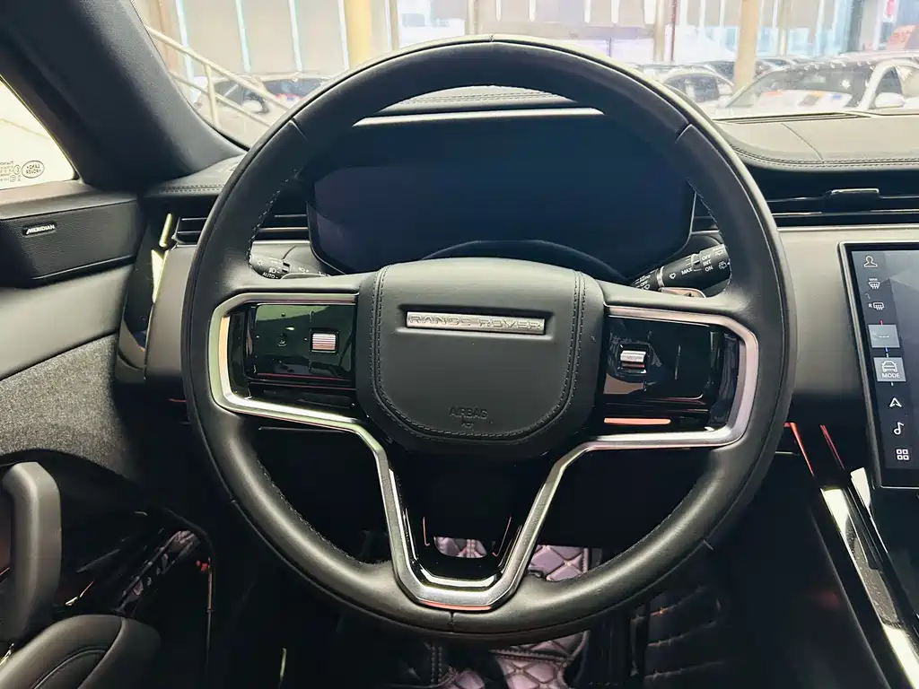 Land Rover Sport 2025 — фото 15