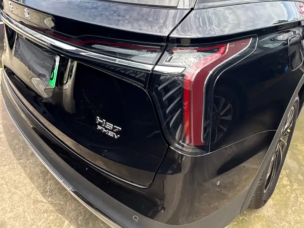 Hongqi HS7 PHEV 2025 — фото 19