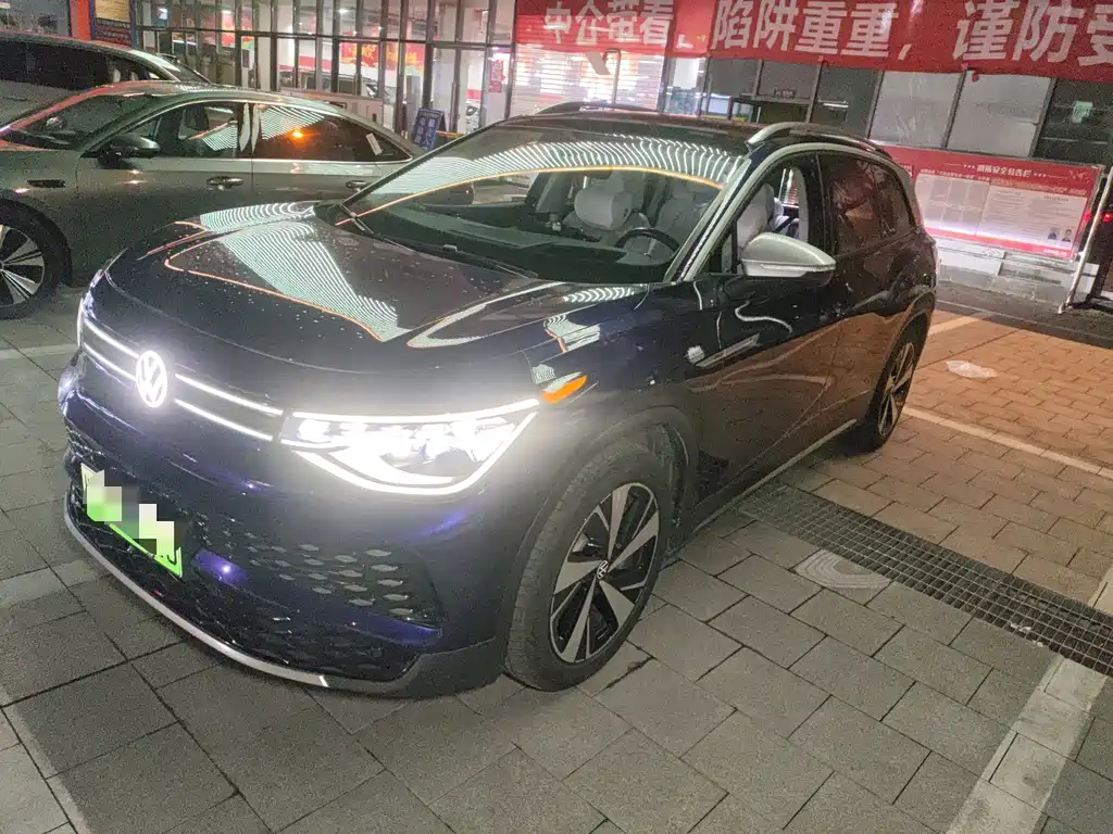 Volkswagen ID.6 X 2022