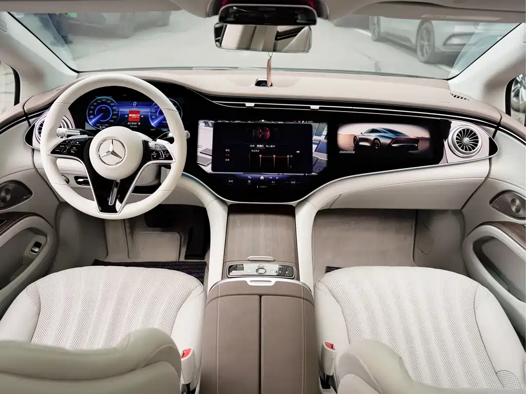 Mercedes-Benz EQS 2024 — фото 12