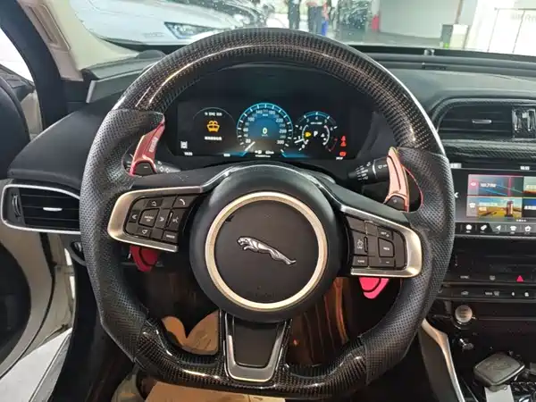 Jaguar XEL 2018