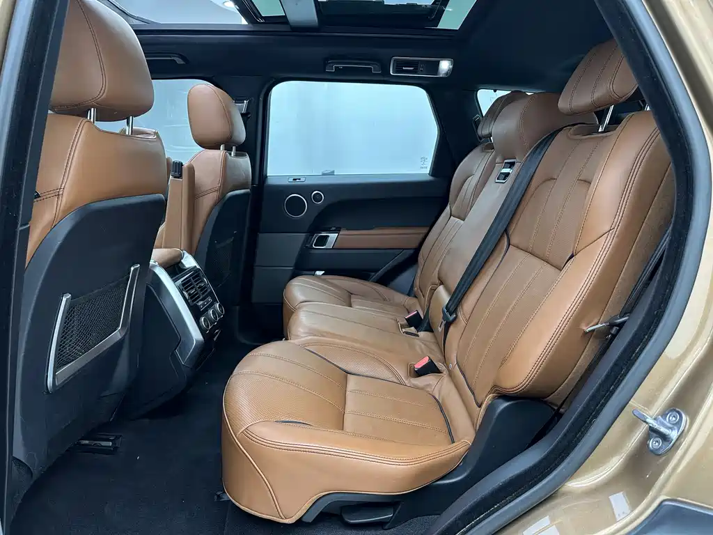 Land Rover Range Rover Sport 2016 — фото 14
