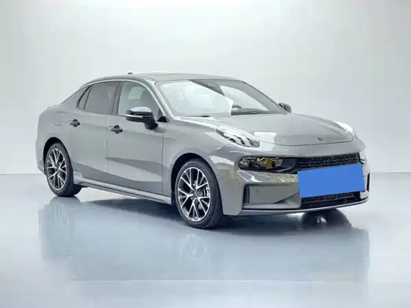 Lynk & Co 03 2022
