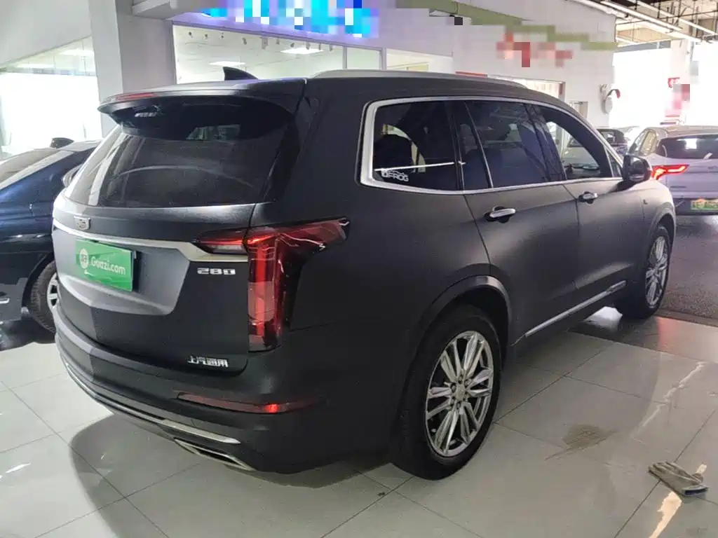 Cadillac XT6 2021