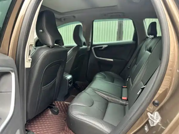 Volvo XC60 2016