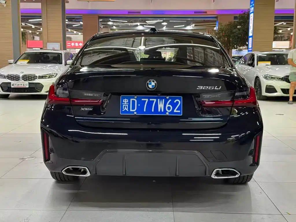 BMW 3 Series 2023