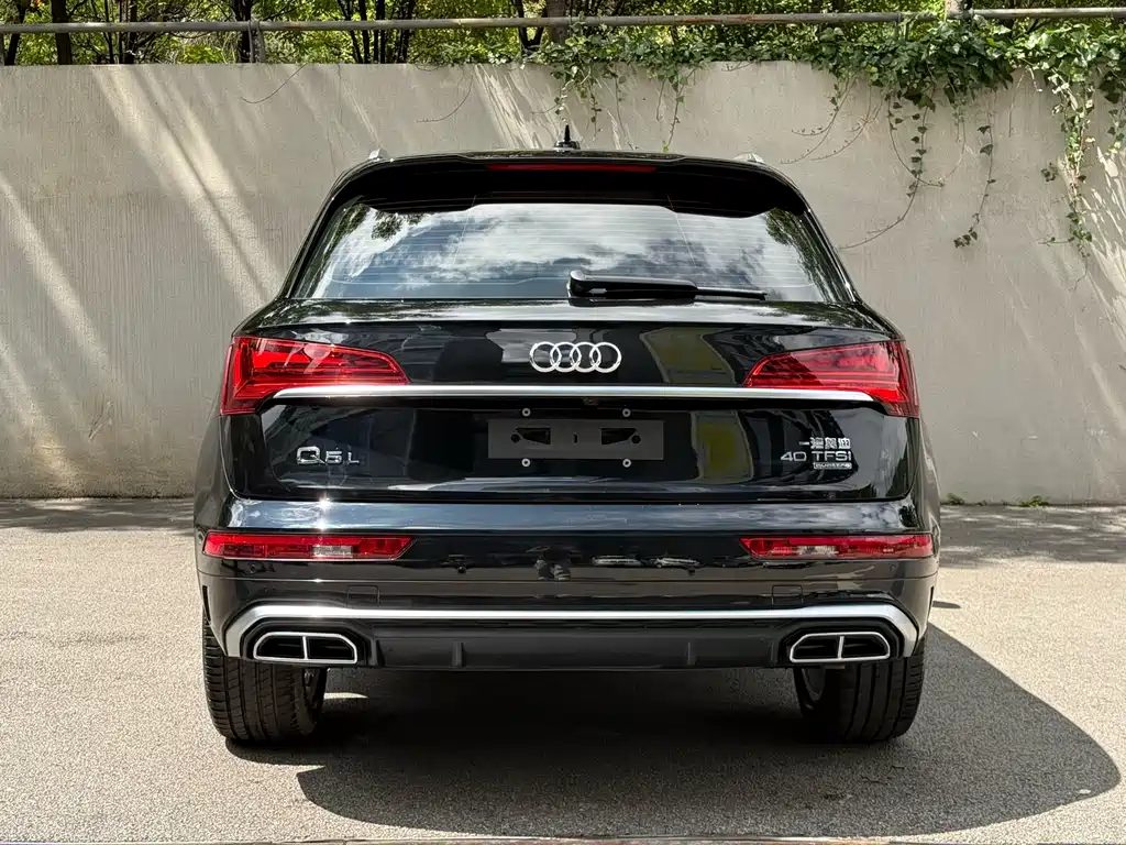 Audi Q5L 2022 — фото 8