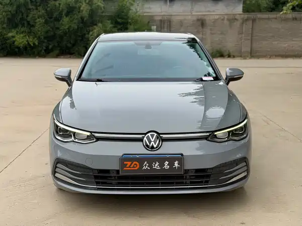 Volkswagen Golf 2021