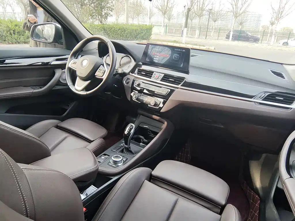 BMW X1 2022 — фото 20