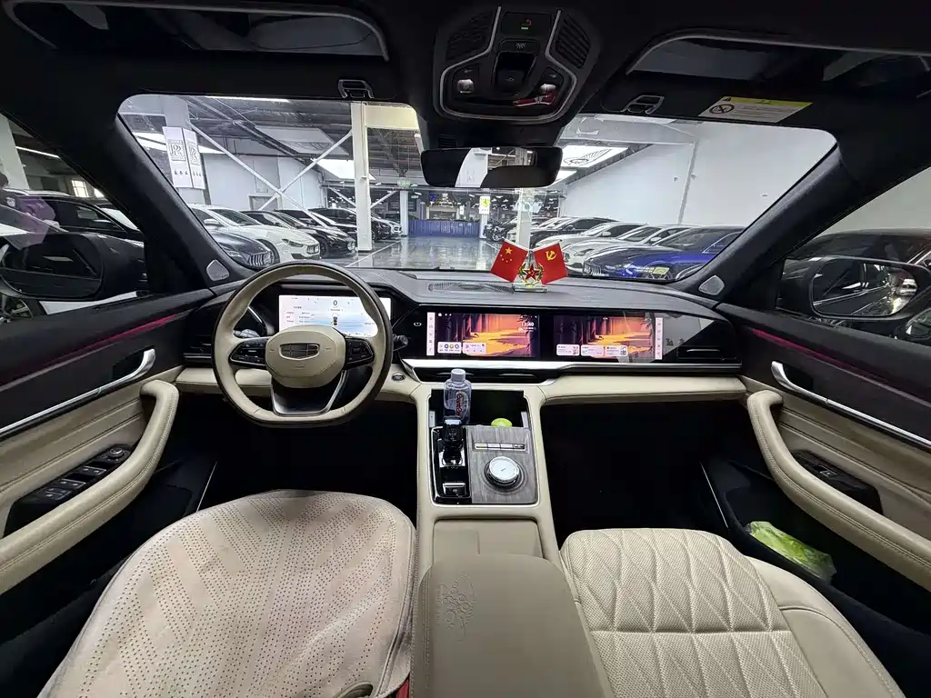 Geely Xingyue L 2025