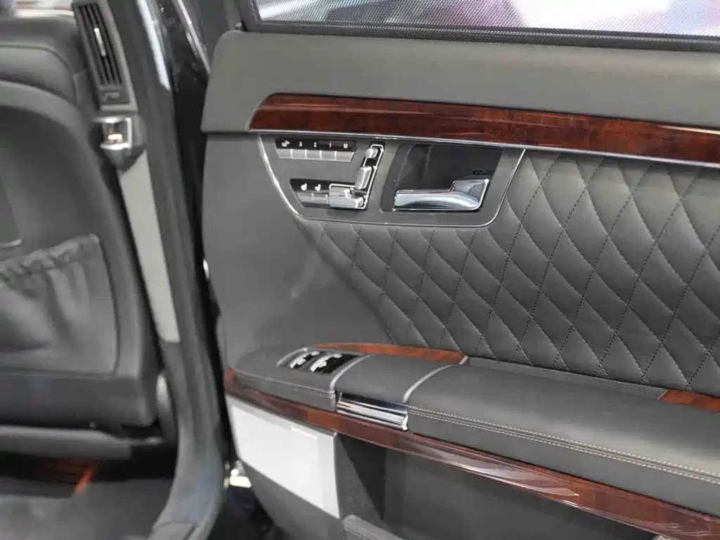 Mercedes-Benz S-Class AMG 2012 — фото 20