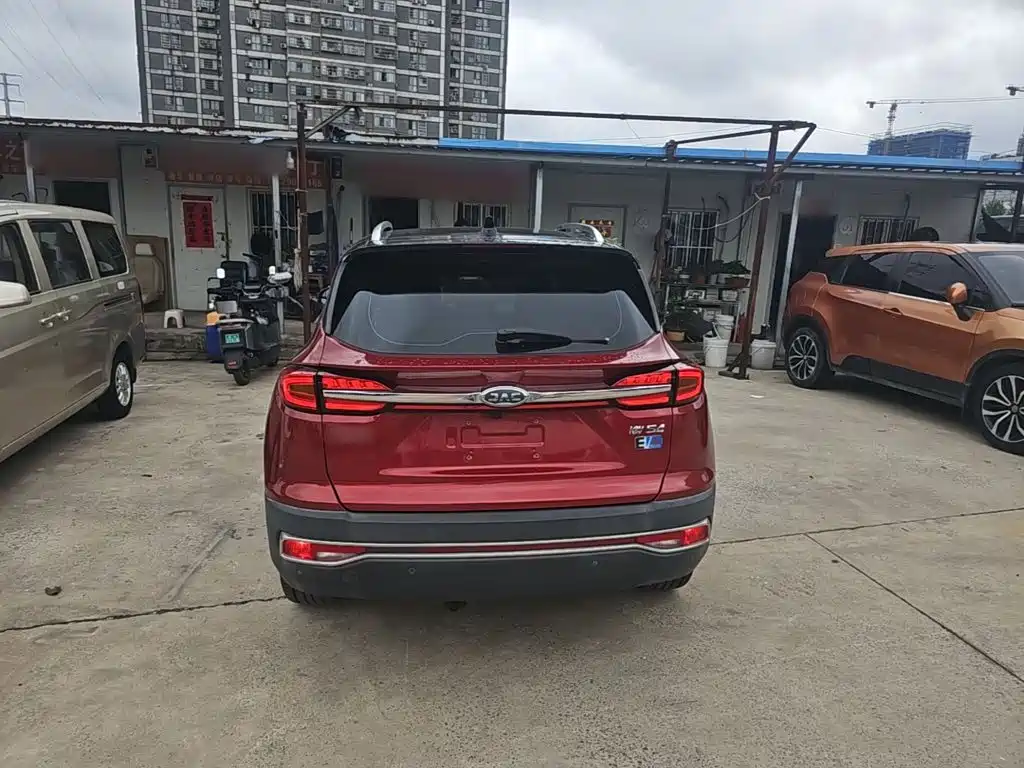 JAC iEVS4 2019