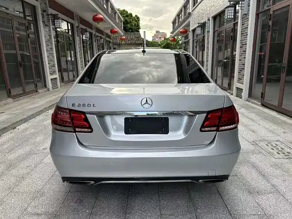 Mercedes-Benz E-Class 2014