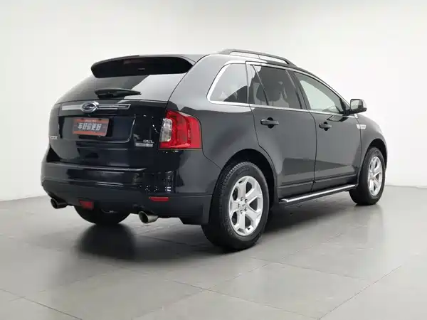 Ford Edge 2015