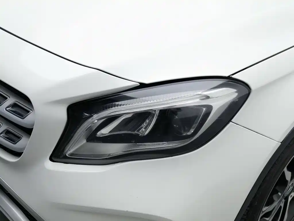 Mercedes-Benz GLA 2017 — фото 7