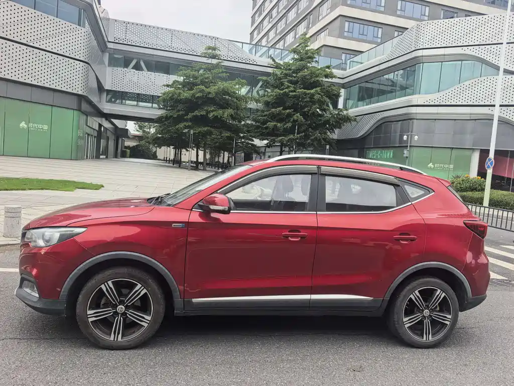 MG ZS 2017