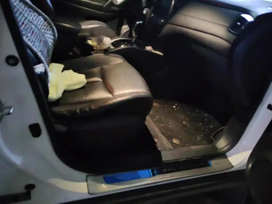 Nissan X-Trail 2017 — фото 8