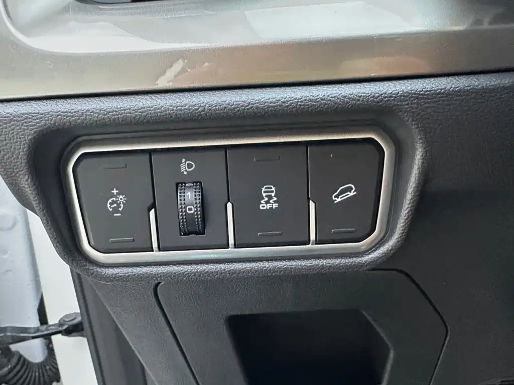 Haval H6 2023 — фото 23
