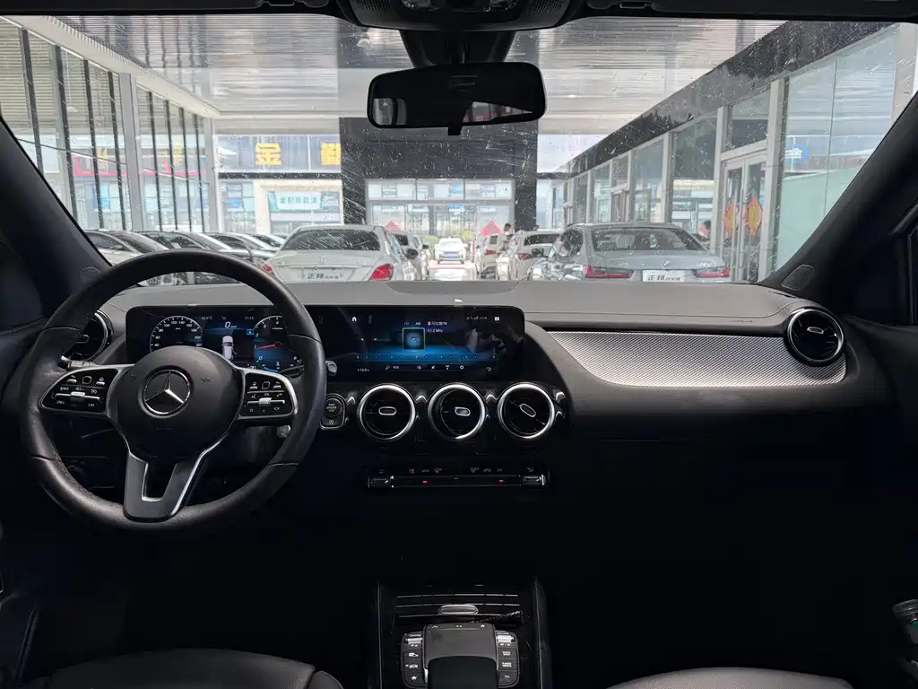 Mercedes-Benz GLA 2021 — фото 9