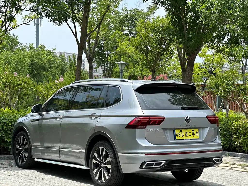 Volkswagen Tiguan L 2021 — фото 24